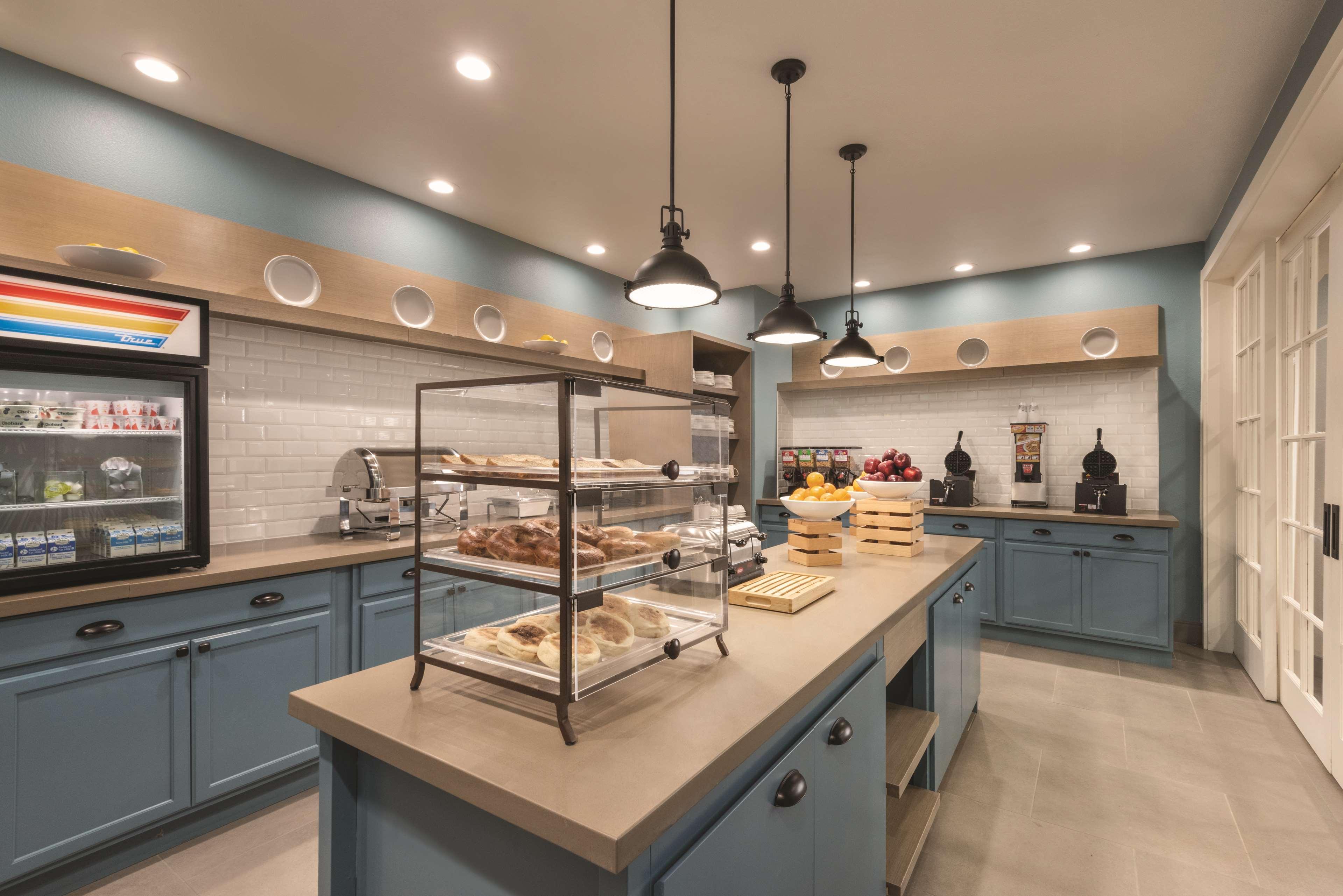 Candlewood Suites Oklahoma City - Bricktown By Ihg Экстерьер фото